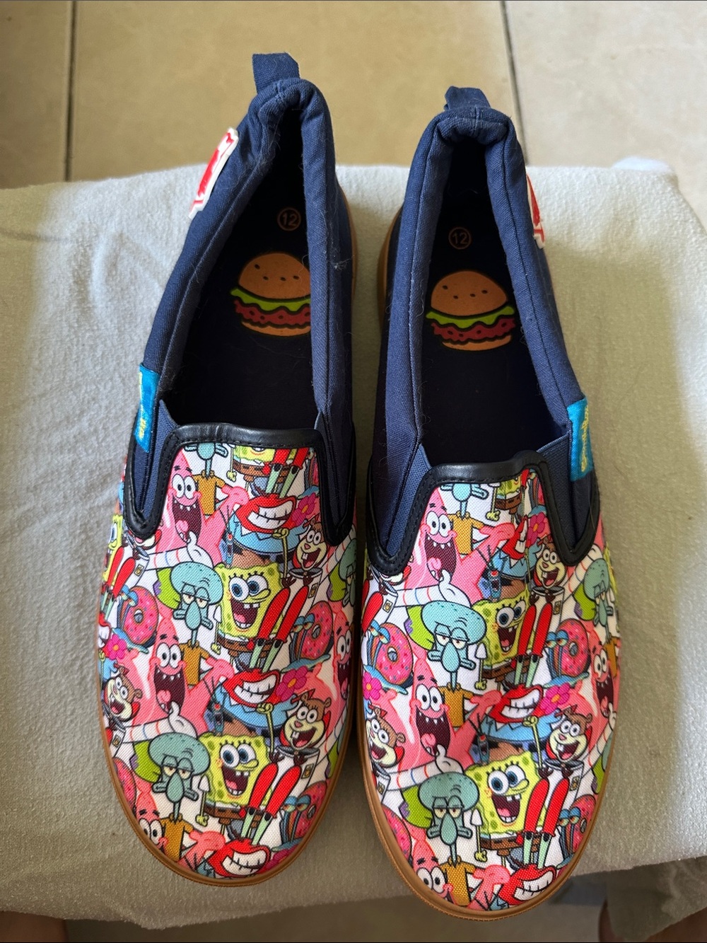 Men's Slip-On SpongeBob Cartoon Canvas Loafers - Navy & Multicolor